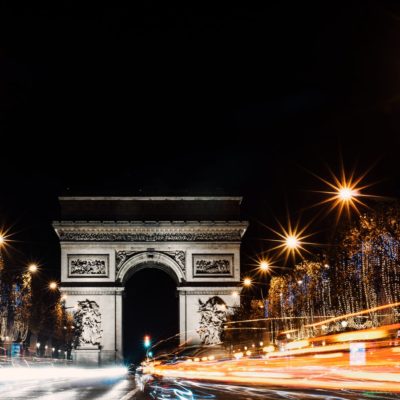 Champs-elysees-nuit-paris